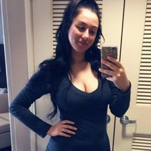 Meet your Posher, Lizzy